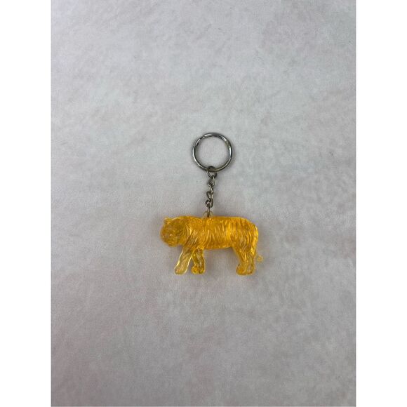 Vintage Lucite Orange Tiger Keychain Charm MCM - Picture 1 of 4